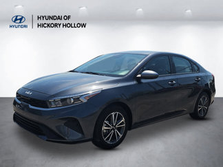 Used 2023 Kia Forte LXS image 1