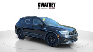 Used 2022 Volkswagen Tiguan SE R-Line image 1