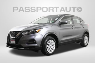 Used 2020 Nissan Rogue Sport S image 1