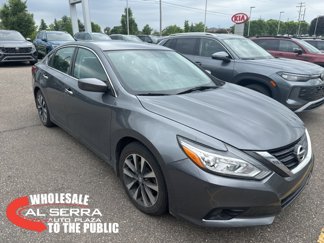 Used 2017 Nissan Altima 2.5 SV image 1