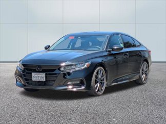 Used 2018 Honda Accord Touring image 1
