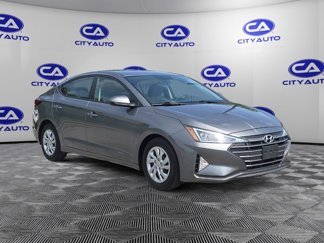 Used 2019 Hyundai Elantra SE image 1