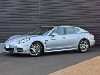 Certified 2015 Porsche Panamera 4 image 1
