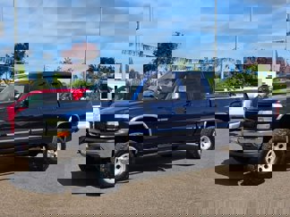 Used 2002 Chevrolet Silverado 1500 LS w/ Off-Road Pkg image 1