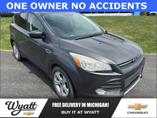 Used 2016 Ford Escape SE image 1