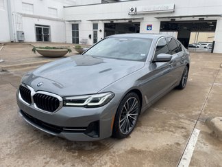 Used 2023 BMW 530i xDrive image 1