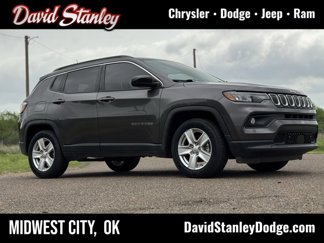 Certified 2022 Jeep Compass Latitude image 1