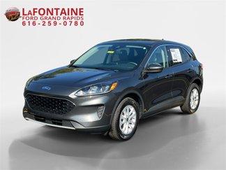 Certified 2020 Ford Escape SE image 1