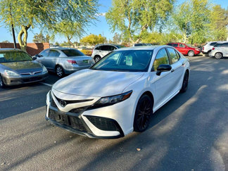 Used 2021 Toyota Camry SE w/ Convenience Package image 1