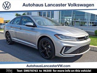 New 2025 Volkswagen Jetta SE image 1