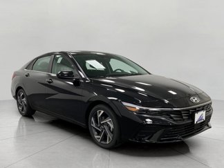 New 2025 Hyundai Elantra SEL image 1