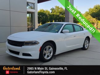 Used 2022 Dodge Charger SXT image 1