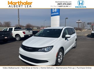 Used 2023 Chrysler Voyager LX image 1