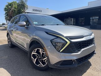 Used 2023 Kia Sportage LX image 1
