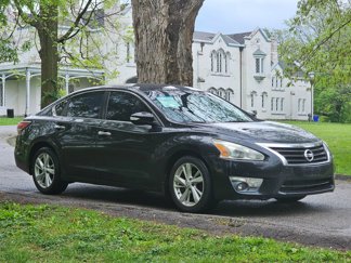 Used 2014 Nissan Altima 2.5 SL w/ Moonroof Package image 1