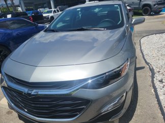 Used 2024 Chevrolet Malibu RS image 1