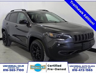 Used 2022 Jeep Cherokee Trailhawk w/ Trailer Tow Group image 1