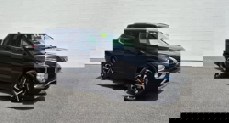 Used 2022 Mitsubishi Outlander SEL image 1