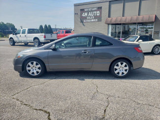 Used 2010 Honda Civic LX image 1