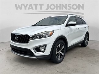 Used 2016 Kia Sorento EX image 1