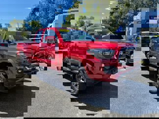 Used 2016 Toyota Tacoma SR5 image 1