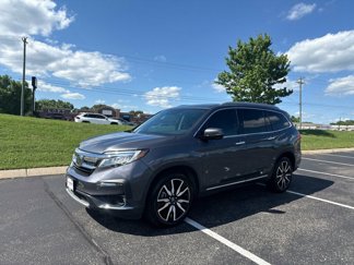 Used 2022 Honda Pilot Touring image 1