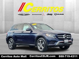 Used 2017 Mercedes-Benz GLC 300 4MATIC image 1