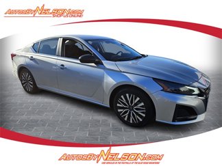 Used 2024 Nissan Altima 2.5 SV image 1