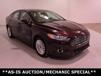 Used 2013 Ford Fusion SE image 1