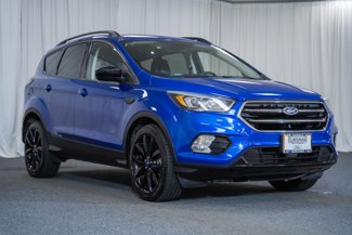Certified 2017 Ford Escape SE w/ Equipment Group 201A image 1