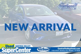 Used 2024 Hyundai Elantra SE image 1
