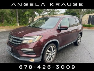 Used 2017 Honda Pilot Touring image 1