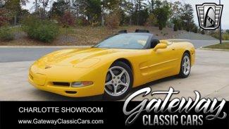 Used 2000 Chevrolet Corvette Convertible w/ Memory Pkg image 1