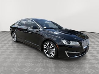 Used 2017 Lincoln MKZ Reserve image 1