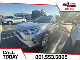 Used 2021 Toyota RAV4 XLE image 1