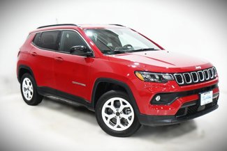 New 2025 Jeep Compass Latitude image 1