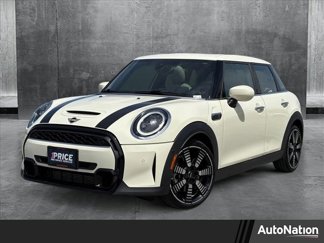 Used 2022 MINI Cooper S image 1