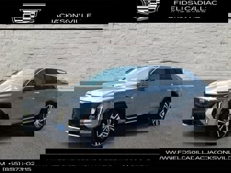Used 2023 Cadillac Lyriq 2WD image 1