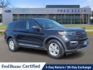 Certified 2021 Ford Explorer XLT w/ Equipment Group 202A image 1