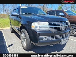 Used 2011 Lincoln Navigator 4WD image 1