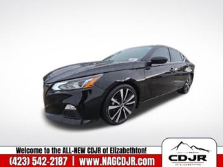 Used 2022 Nissan Altima 2.5 SR image 1
