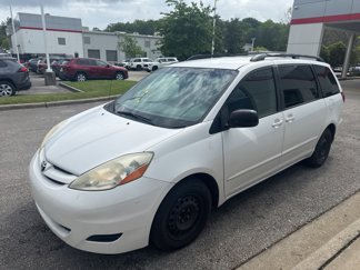 Used 2007 Toyota Sienna LE image 1