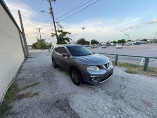 Used 2016 Nissan Rogue SL w/ SL Premium Package image 1