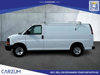 Used 2016 Chevrolet Express 2500 image 1