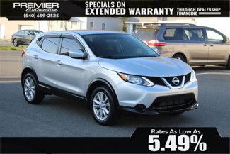 Used 2017 Nissan Rogue Sport S w/ S Appearance Package image 1