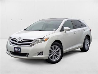 Used 2014 Toyota Venza XLE image 1
