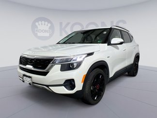 Used 2023 Kia Seltos EX image 1