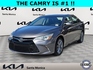Used 2016 Toyota Camry SE image 1