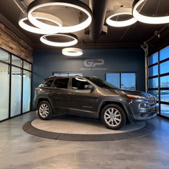 Used 2015 Jeep Cherokee Limited image 1