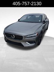 Used 2019 Volvo S60 T6 Inscription image 1